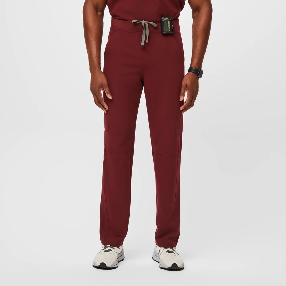 FIGS Men's Axim Pant Burgundy